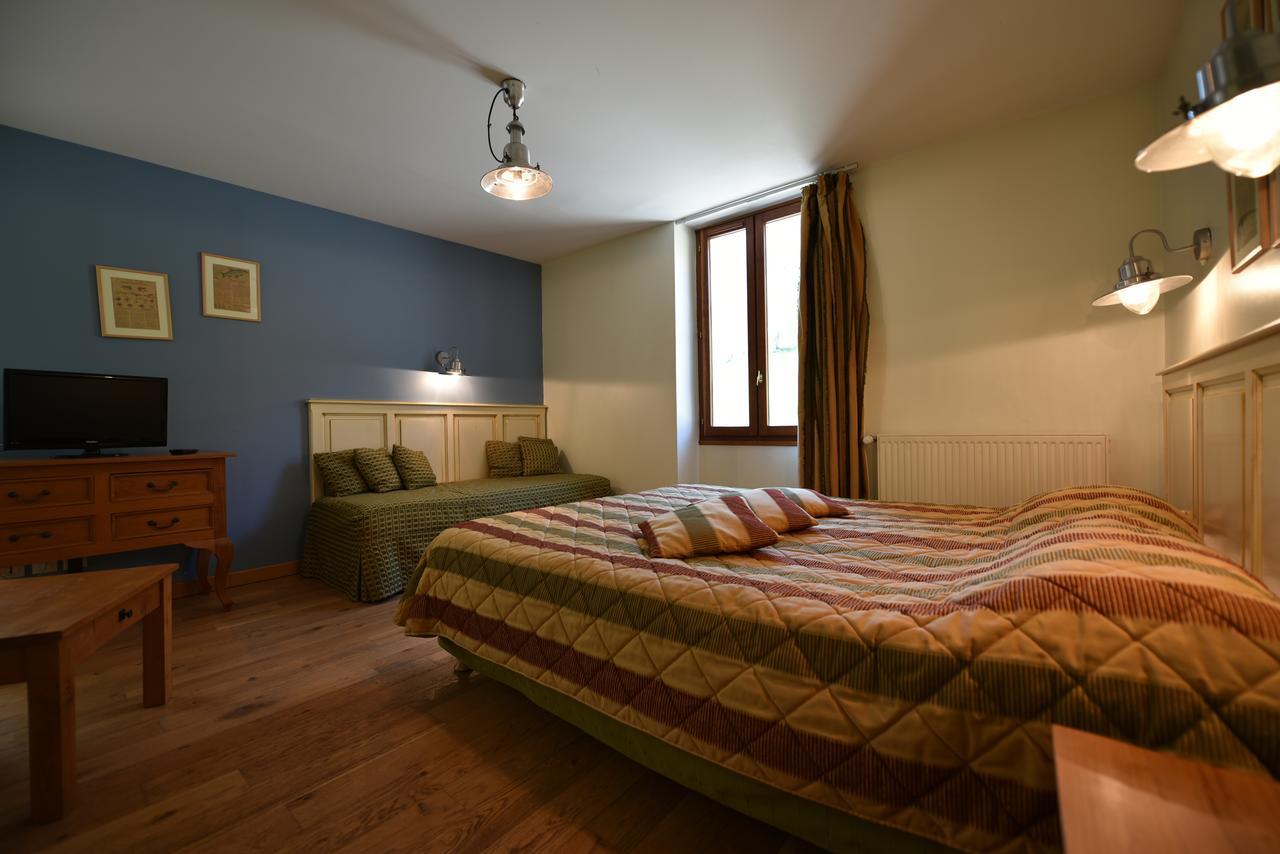Les Lodges Du Lac Saint-Alban-de-Montbel Room photo